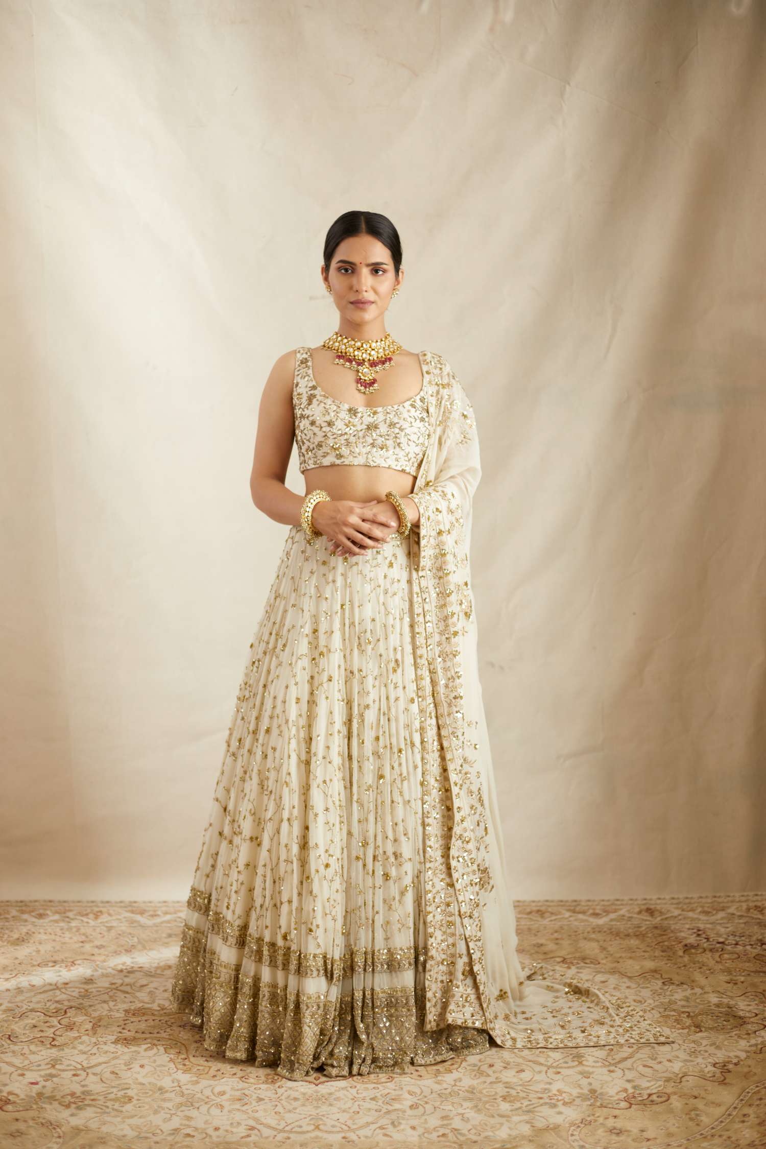 Astha narang on sale lehenga price