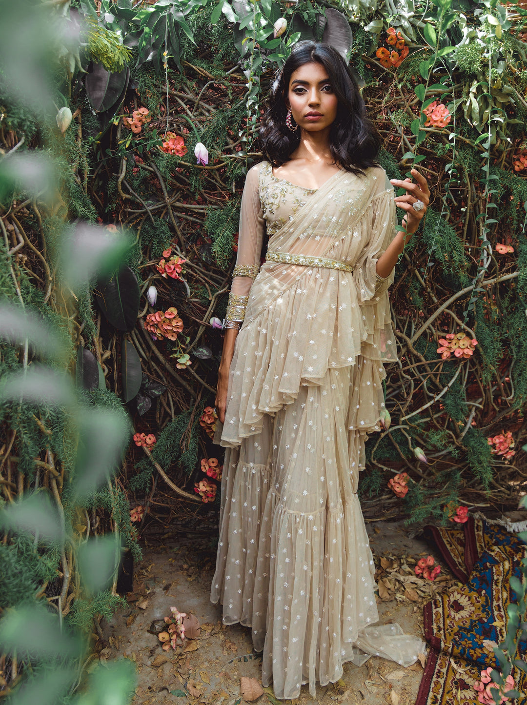 office diwali party dress 10 Diva Fits for Office Diwali Party You didn't know you had! . Curated this post, using elements from your Work Wear Wardrobe and styling it with something desi making it